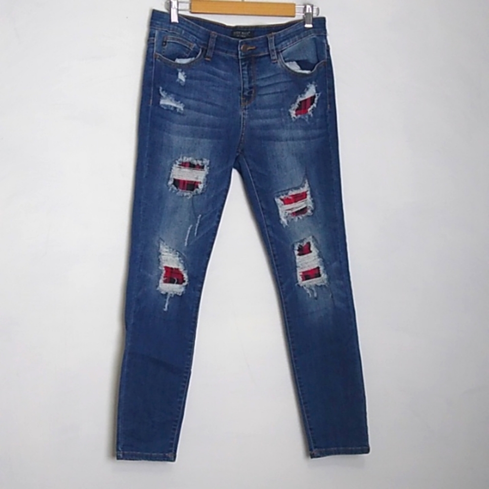 Judy Blue Distressed Buffalo Red Black Plaid Patch Jeans 11/30 JB8268DK Skinny